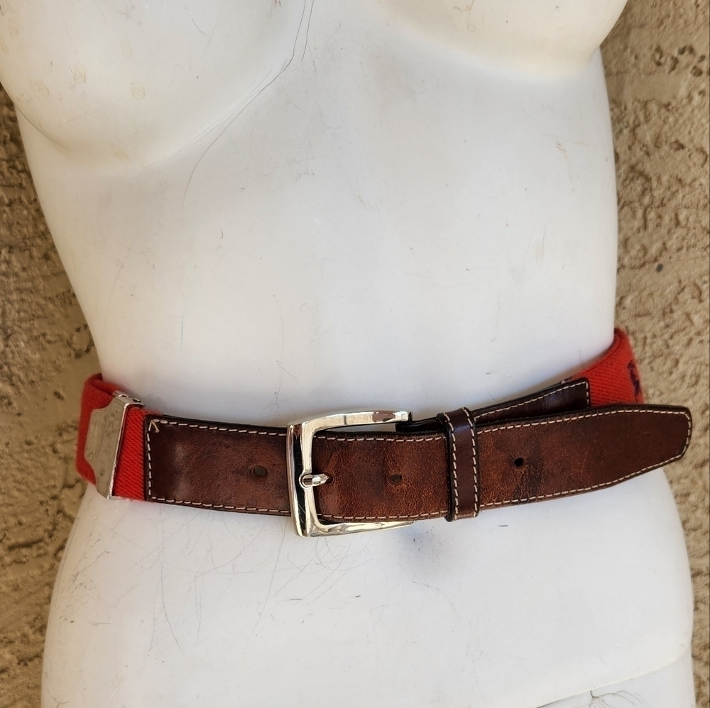 Beautiful Burberry fabric and brown leather belt, - Picture 2 of 12
